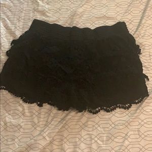 Black floral knitted layered shorts size xl